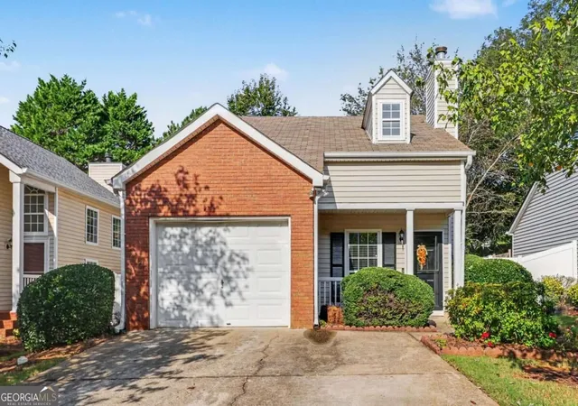 Photo 1 of Single family home for sale at 1073 Daventry Xing, Woodstock, GA 30188 | MLS# 10852439 | Listing updated on 2026-10-08