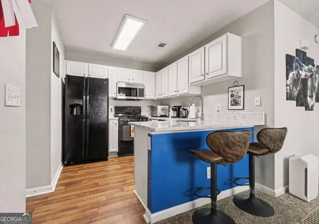 Photo 3 of Single family home for sale at 1073 Daventry Xing, Woodstock, GA 30188 | MLS# 10852439 | Listing updated on 2026-10-08