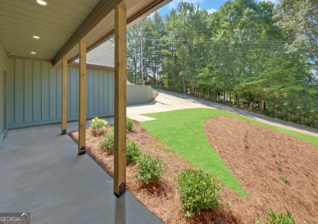 Photo 3 of Single family home for sale at 55 Wesley Cir, Toccoa, GA 30577 | MLS# 10839948 | Listing updated on 2026-10-06