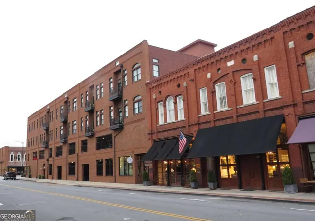 Photo 2 of Condo for sale at 1 E 3rd Avenue #402, Rome, GA 30161 | MLS# 10852606 | Listing updated on 2026-10-08