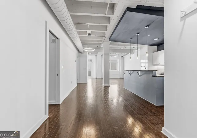 Photo 3 of Condo for sale at 805 Peachtree St NE #308, Atlanta, GA 30308 | MLS# 10845970 | Listing updated on 2026-10-15