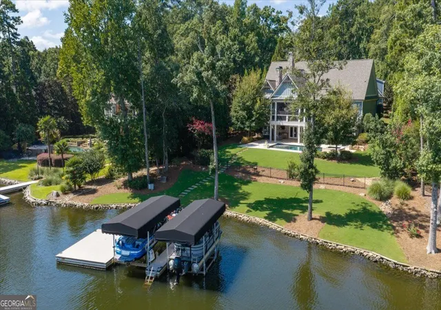 Photo 1 of Mansion for sale at 166 Waters Edge Dr, Eatonton, GA 31024 | MLS# 10841122 | Listing updated on 2026-09-20