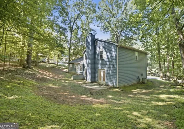 Photo 3 of Single family home for sale at 3863 Everett Ct, Duluth, GA 30097 | MLS# 10850667 | Listing updated on 2026-10-02