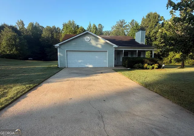 Photo 1 of Single family home for sale at 275 Long Crk, Covington, GA 30016 | MLS# 10836826 | Listing updated on 2026-09-15