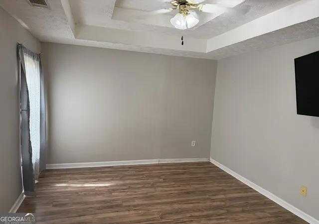 Photo 3 of Single family home for sale at 275 Long Crk, Covington, GA 30016 | MLS# 10836826 | Listing updated on 2026-09-15