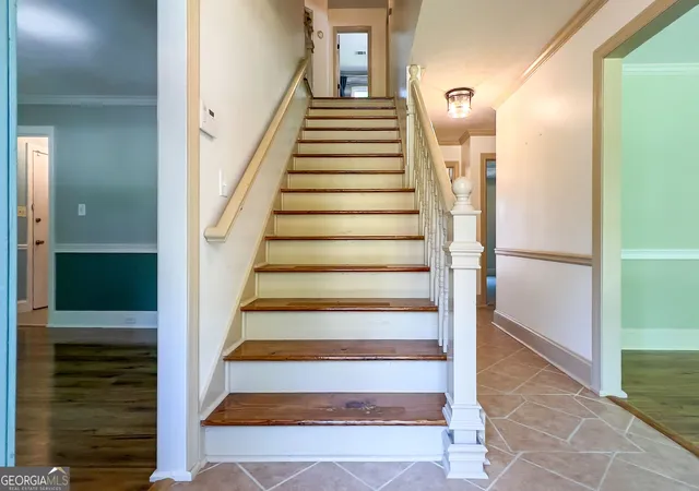 Photo 3 of Single family home for sale at 1276 Golf Link Dr, Stone Mountain, GA 30088 | MLS# 10852839 | Listing updated on 2026-10-08