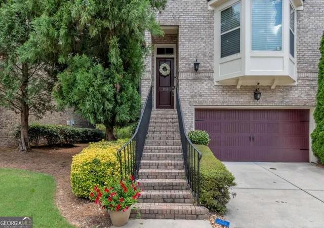 Photo 3 of Townhouse for sale at 2153 W Village Ln Se, Smyrna, GA 30080 | MLS# 10849130 | Listing updated on 2026-10-02