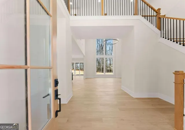 Photo 3 of Single family home for sale at 1178 Pinnacle Dr, Hoschton, GA 30548 | MLS# 10841175 | Listing updated on 2026-10-28