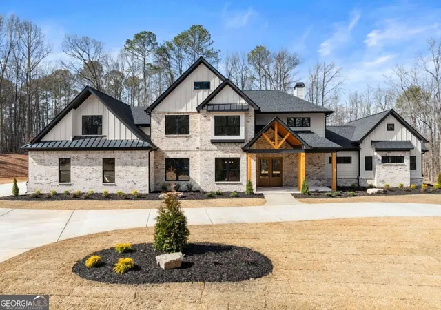 Photo 1 of Single family home for sale at 1178 Pinnacle Dr, Hoschton, GA 30548 | MLS# 10841175 | Listing updated on 2026-09-08
