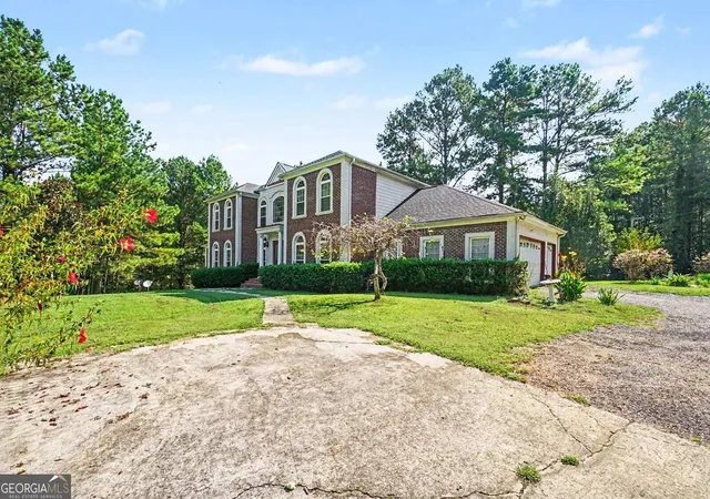 Photo 3 of Single family home for sale at 5452 Old Dalton Rd Ne, Calhoun, GA 30701 | MLS# 10843127 | Listing updated on 2026-09-10