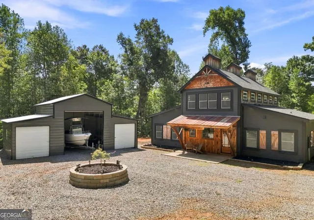 Photo 1 of Single family home for sale at 180 Red Plum Dr, Ellijay, GA 30540 | MLS# 10839661 | Listing updated on 2026-09-14