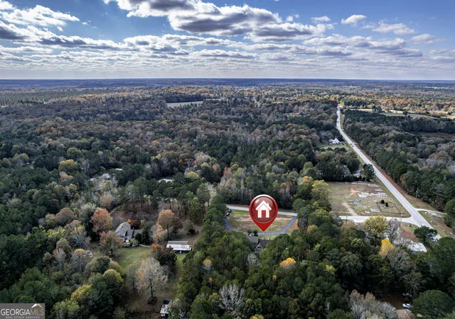Photo 4 of Single family home for sale at 1050 Sugar Crk Church Rd, Madison, GA 30650 | MLS# 10774882 | Listing updated on 2026-09-09