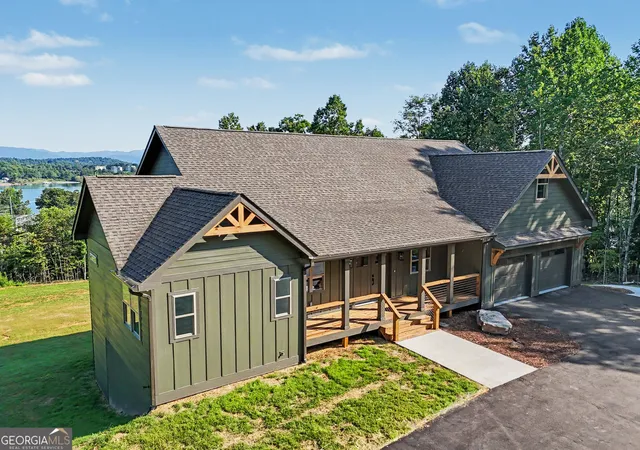 Photo 1 of Single family home for sale at 1306 Ramey Mtn Rd, Hiawassee, GA 30546 | MLS# 10839405 | Listing updated on 2026-09-03