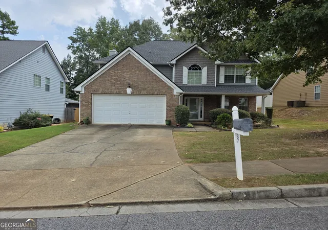 Photo 1 of Single family home for sale at 37 Virginia Ave, Sharpsburg, GA 30277 | MLS# 10837848 | Listing updated on 2026-09-15