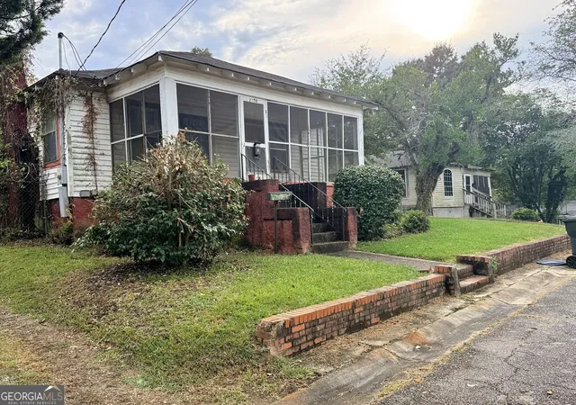Photo 2 of Single family home for sale at 2158 Mutual Ave, Macon, GA 31204 | MLS# 10853623 | Listing updated on 2026-10-09