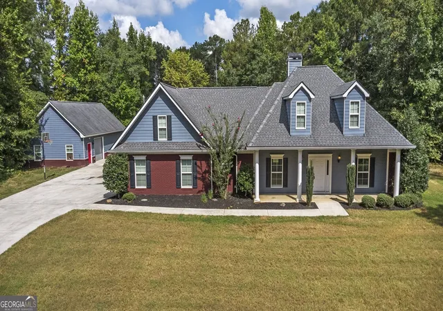 Photo 2 of Single family home for sale at 1520 Richard Dr, Covington, GA 30014 | MLS# 10837949 | Listing updated on 2026-09-17