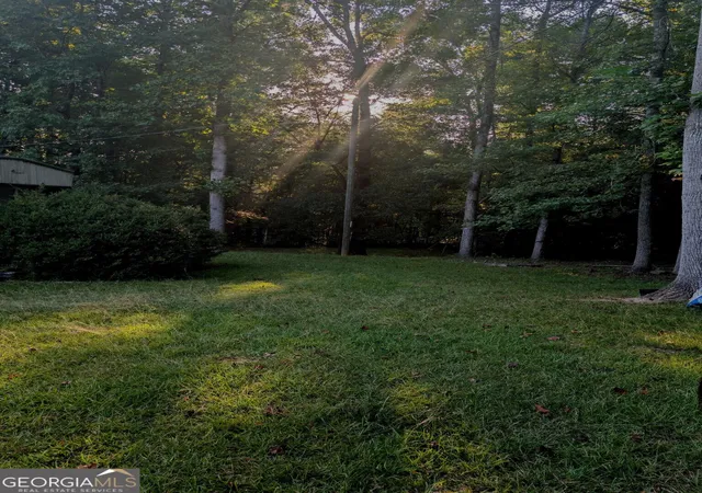 Photo 5 of Sale Pending at 322 N Hicks Rd, Toccoa, GA 30577 | MLS# 10840626 | Listing updated on 2026-09-09