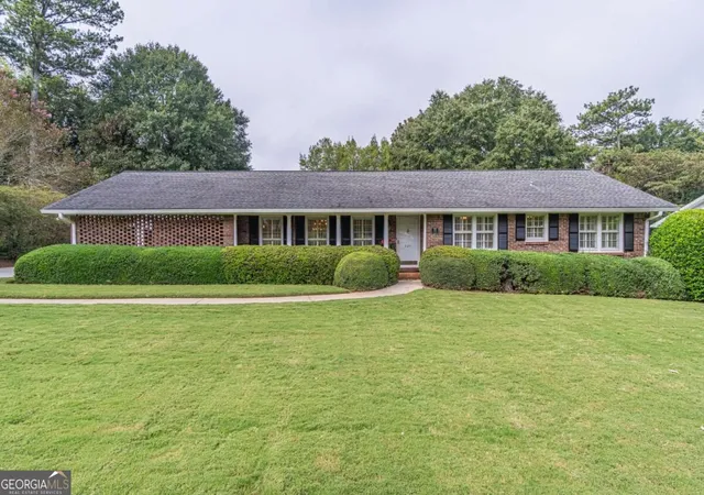 Photo 1 of Single family home for sale at 220 Craig Dr, Lawrenceville, GA 30046 | MLS# 10878511 | Listing updated on 2026-10-28