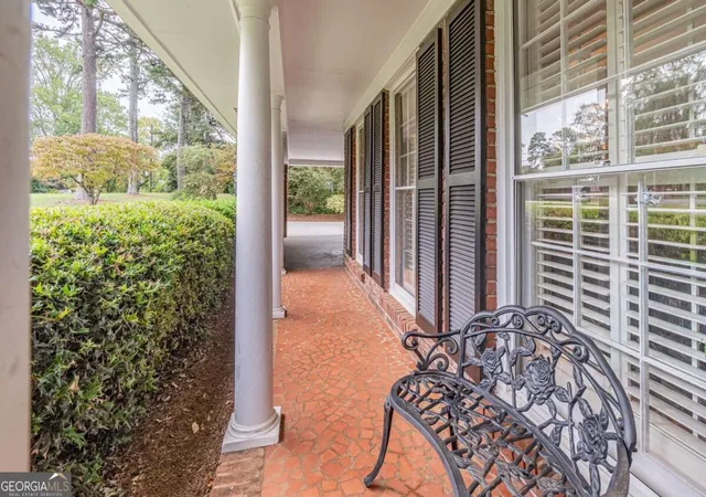 Photo 3 of Single family home for sale at 220 Craig Dr, Lawrenceville, GA 30046 | MLS# 10878511 | Listing updated on 2026-10-28