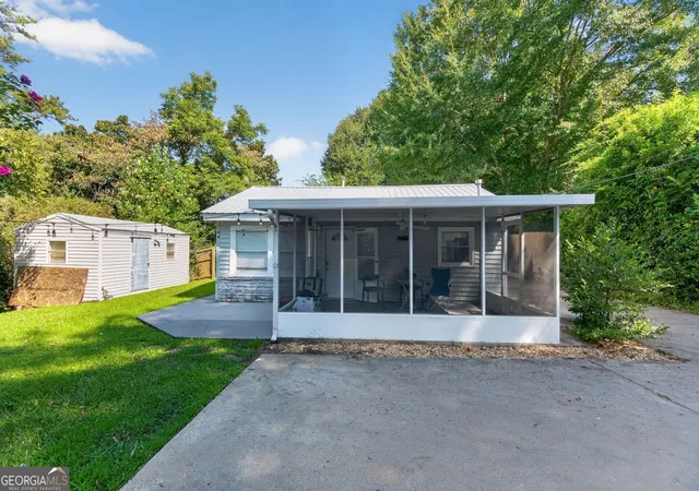 Photo 2 of Single family home for sale at 1845 Waldrep Cir Se, Marietta, GA 30060 | MLS# 10843233 | Listing updated on 2026-09-20