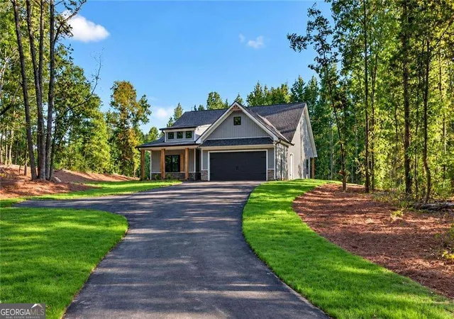 Photo 2 of Single family home for sale at 457 Relay Rd, Silver Creek, GA 30173 | MLS# 10848644 | Listing updated on 2026-10-02