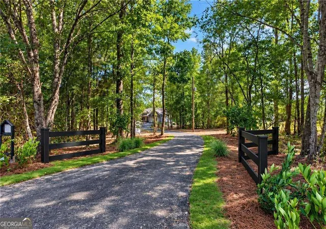Photo 3 of Single family home for sale at 457 Relay Rd, Silver Creek, GA 30173 | MLS# 10848644 | Listing updated on 2026-10-02