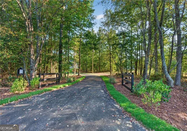 Photo 4 of Single family home for sale at 457 Relay Rd, Silver Creek, GA 30173 | MLS# 10848644 | Listing updated on 2026-10-02