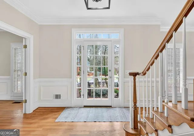Photo 2 of Single family home for sale at 353 Battle Woods Trl Nw, Marietta, GA 30064 | MLS# 10838116 | Listing updated on 2026-09-16