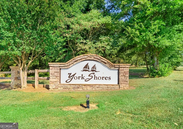 Photo 1 of Land for sale at 0 York Shrs Dr, Hartwell, GA 30643 | MLS# 10844226 | Listing updated on 2026-09-11
