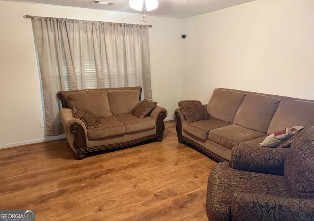 Photo 3 of Single family home for sale at 4930 Dorado Cir, Columbus, GA 31907 | MLS# 10852293 | Listing updated on 2026-10-08