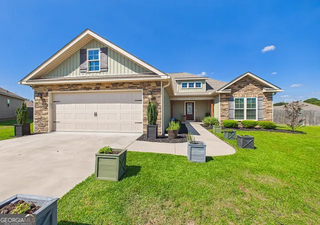 Photo 1 of Single family home for sale at 106 Huxley Ter, Bonaire, GA 31005 | MLS# 10844850 | Listing updated on 2026-09-11