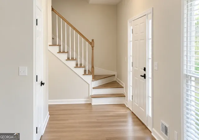 Photo 3 of Single family home for sale at 2105 Fair Ridge Ct, Jonesboro, GA 30236 | MLS# 10838982 | Listing updated on 2026-10-16