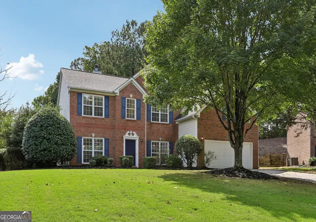 Photo 1 of Single family home for sale at 3015 Saint Andrews Ct, Cumming, GA 30041 | MLS# 10852683 | Listing updated on 2026-10-27