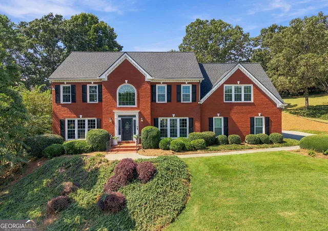 Photo 1 of Single family home for sale at 1255 Wincrest Ct Nw, Kennesaw, GA 30152 | MLS# 10833131 | Listing updated on 2026-10-09