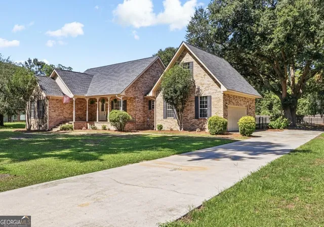 Photo 1 of Single family home for sale at 390 Central Ave, Guyton, GA 31312 | MLS# 10848947 | Listing updated on 2026-10-06