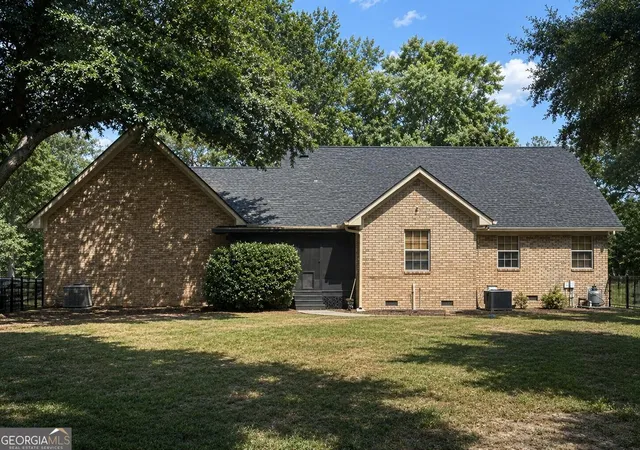 Photo 3 of Single family home for sale at 390 Central Ave, Guyton, GA 31312 | MLS# 10848947 | Listing updated on 2026-10-06