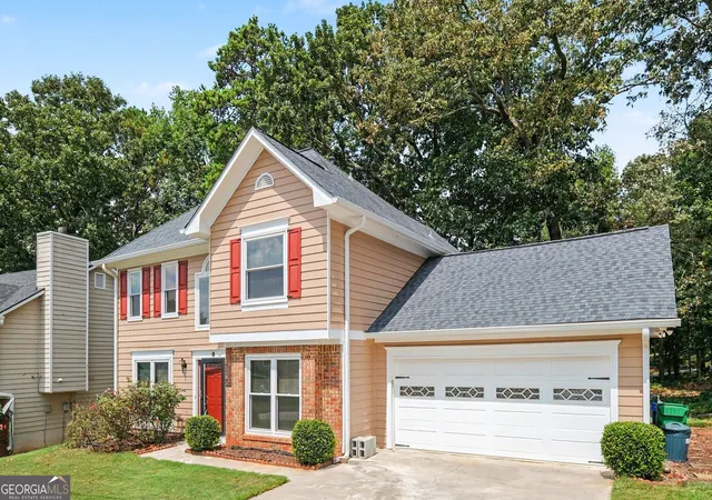 Photo 3 of Single family home for sale at 2100 Wedgewood Dr, Stone Mountain, GA 30088 | MLS# 10835670 | Listing updated on 2026-09-12