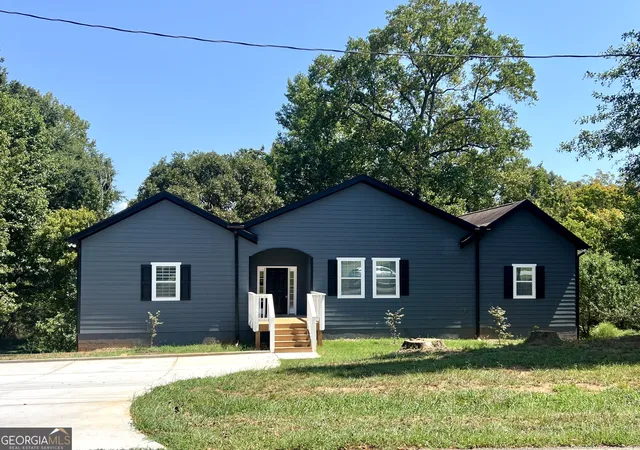 Photo 3 of Single family home for sale at 599 Chambers Rd, Commerce, GA 30530 | MLS# 10837635 | Listing updated on 2026-09-15