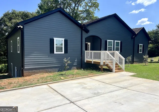 Photo 3 of Single family home for sale at 599 Chambers Rd, Commerce, GA 30530 | MLS# 10837635 | Listing updated on 2026-09-15