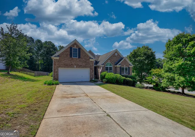 Photo 3 of Single family home for sale at 1230 Morgans Run, Monroe, GA 30656 | MLS# 10836322 | Listing updated on 2026-10-04