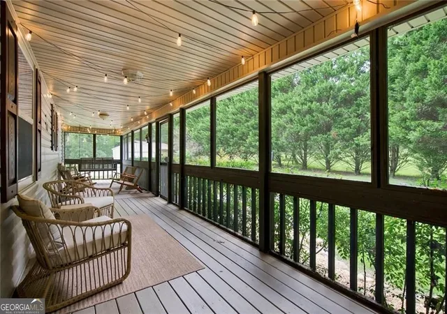 Photo 3 of Single family home for sale at 33 Pigeon Crk Dr, Blue Ridge, GA 30513 | MLS# 10840486 | Listing updated on 2026-09-18