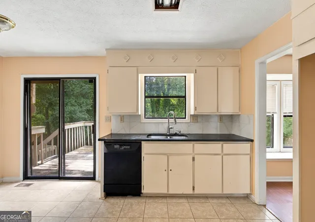 Photo 3 of Single family home for sale at 371 Saint Simons Cvs, Lawrenceville, GA 30044 | MLS# 10853077 | Listing updated on 2026-10-08