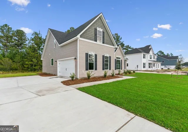 Photo 3 of Single family home for sale at 425 Northshore Dr, Kingsland, GA 31548 | MLS# 10823494 | Listing updated on 2026-09-21