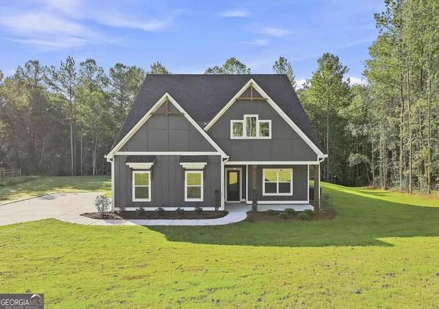 Photo 3 of Sale Pending at 163 Piney Woods Dr #10, Newnan, GA 30263 | MLS# 10772611 | Listing updated on 2026-09-16
