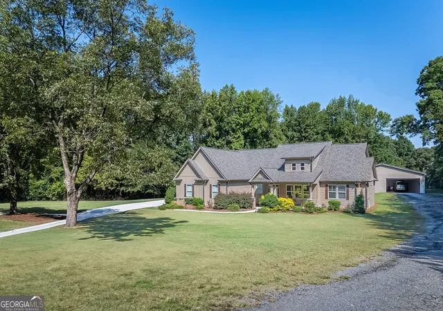 Photo 4 of Single family home for sale at 60 Eskew Rd, Mcdonough, GA 30252 | MLS# 10852993 | Listing updated on 2026-10-09