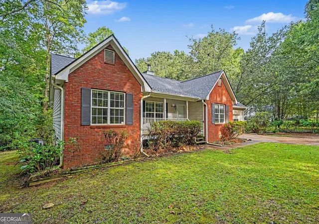 Single family home for sale at 58 S Singley Dr, Locust Grove, GA 30248 | MLS# 10852278