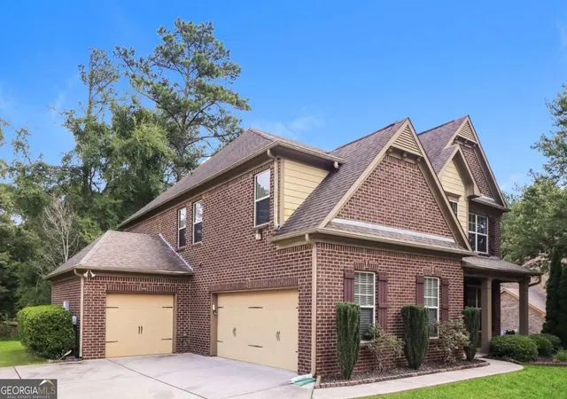 Photo 1 of Single family home for sale at 4884 Sydney Ln, Marietta, GA 30066 | MLS# 10839202 | Listing updated on 2026-09-17
