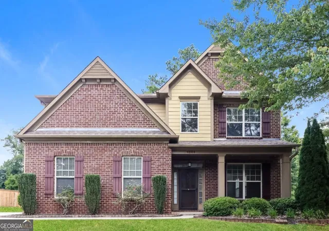 Photo 2 of Single family home for sale at 4884 Sydney Ln, Marietta, GA 30066 | MLS# 10839202 | Listing updated on 2026-09-17