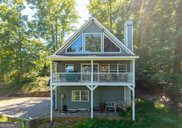 Photo 2 of Single family home for sale at 228 Longview Dr, Hayesville, NC 28904 | MLS# 10843578 | Listing updated on 2026-09-24