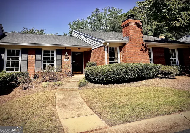 Townhouse for sale at 803 Dunwoody Chace, Sandy Springs, GA 30328 | MLS# 10836134